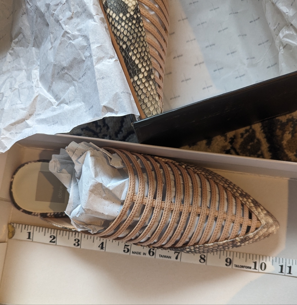 Dolce Vita Kaori Leather Mules - Picture 12 of 12